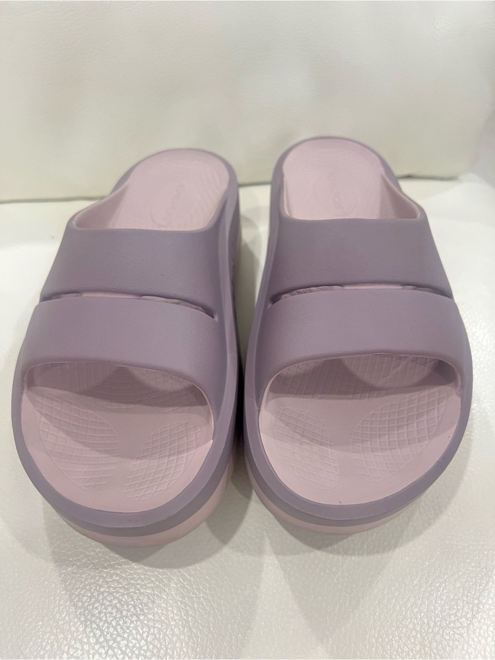 OOFOS Womens Lavender Pink Slide Sandals - Picture 5 of 7